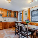Mija Апартаменты