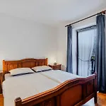 Апартаменты Mija *