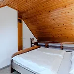 Mija Апартаменты *