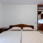 Mija Апартаменты Krotica