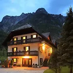 Mija Apartament Krotica