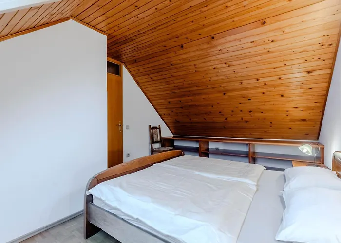 Mija Διαμέρισμα *